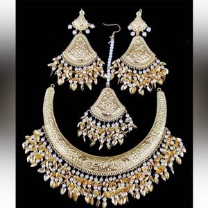 TRADITIONAL JAAGO SET THREE PIECE